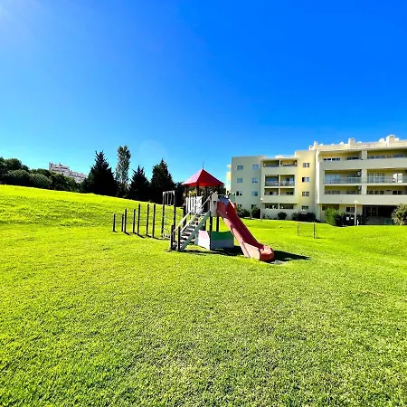 Apartment Paradise With Pool By Homing Alvor