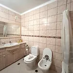 Appartement Paradise With Pool By Homing
